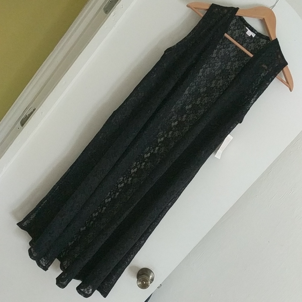 LULAROE Joy Noir black lace NWT
